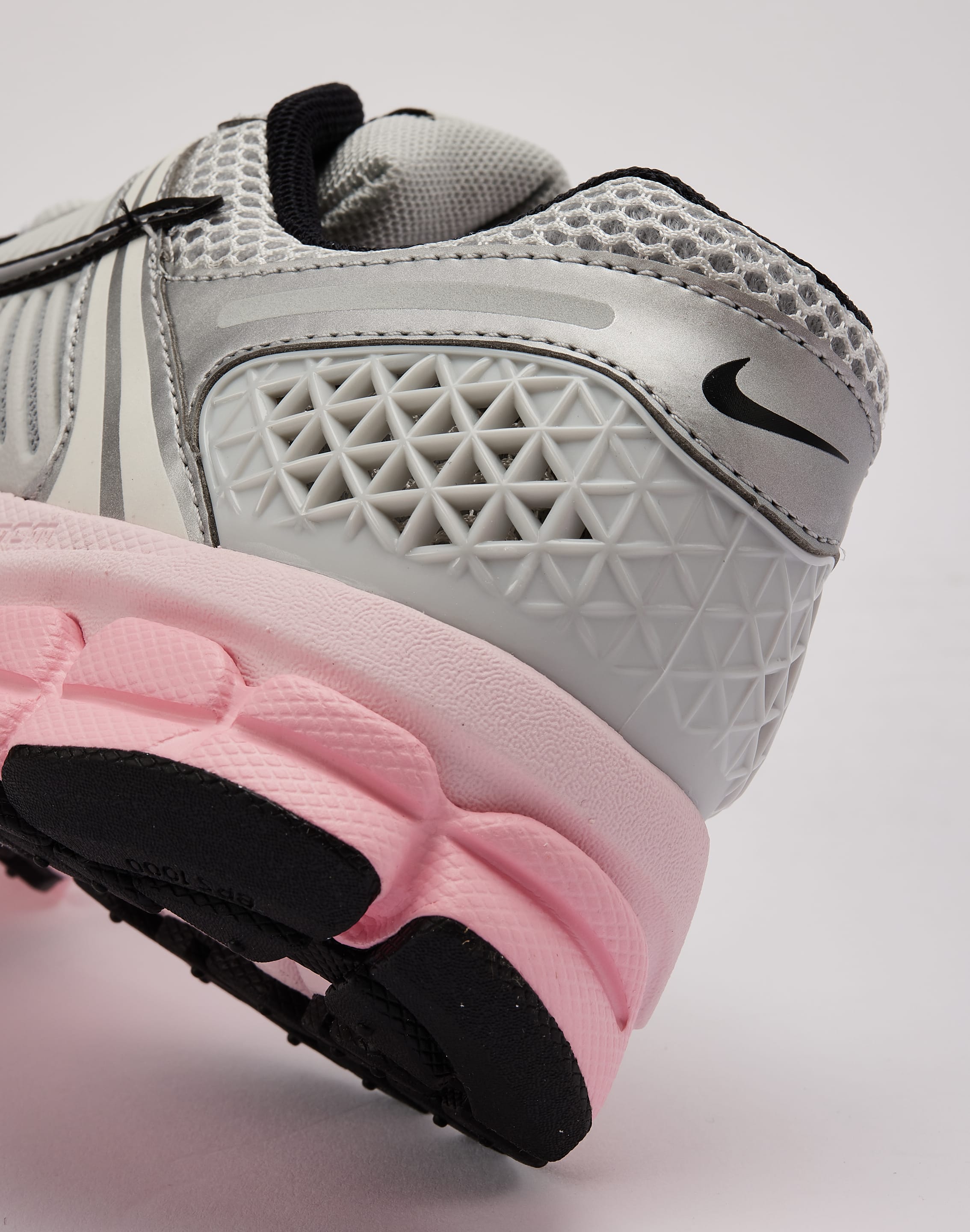Nike Zoom Vomero 5
