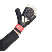 Pred GL Training Goalkeeping Glove - Black/Black/Lucid Red