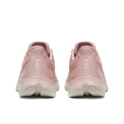 Women's Kinvara 16 (221 - Cameo)