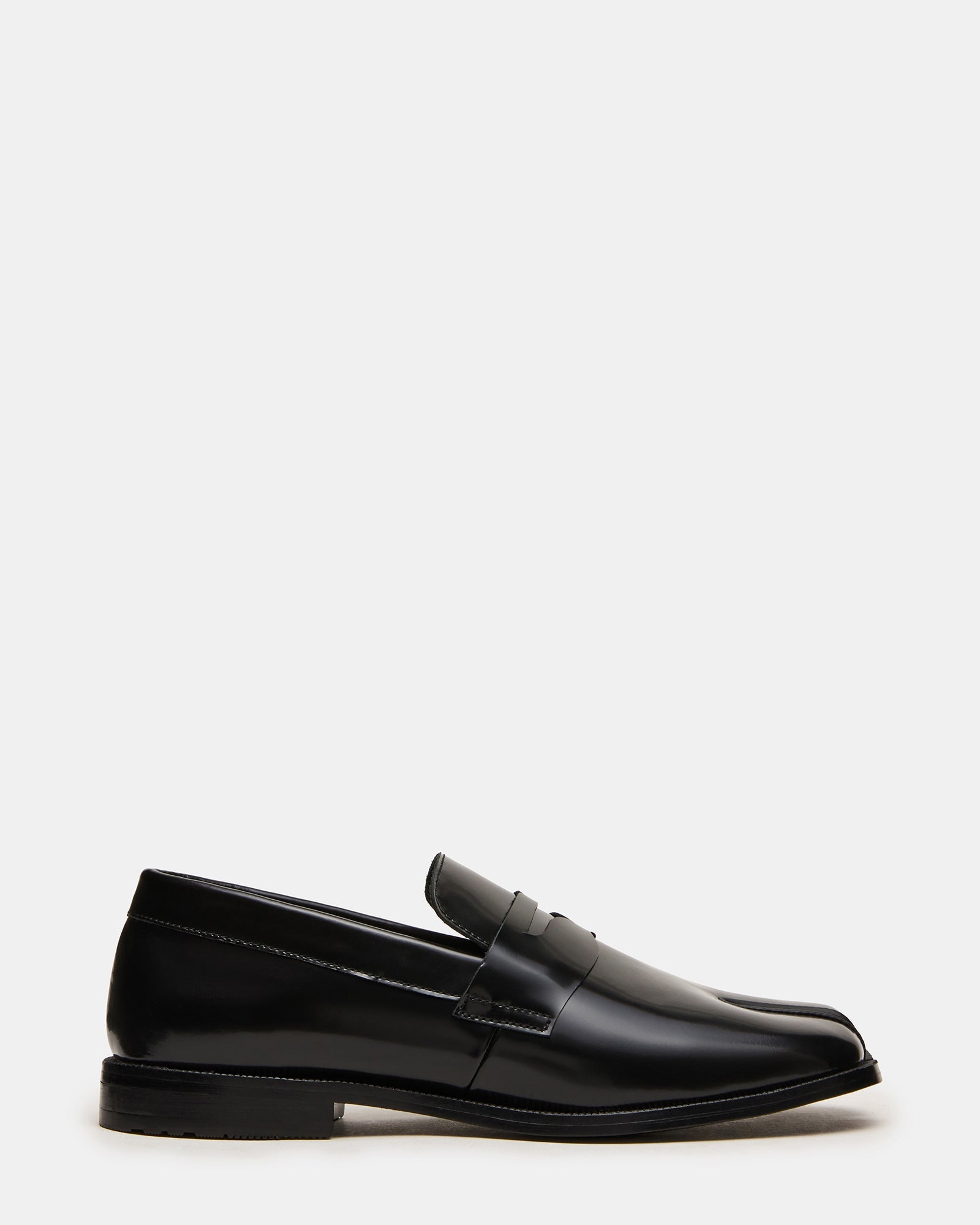 STEVEMADDEN_MENS_COSMIN_BLACK_01_fa7f0677-3e4d-4661-87cc-63112762b0b4.jpg