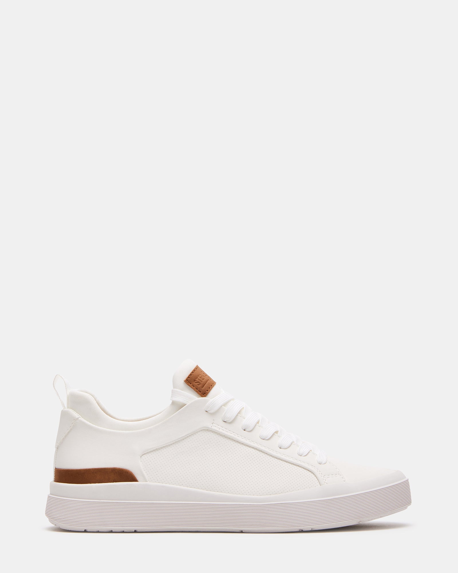 STEVEMADDEN_MENS_DACK_WHITE.jpg