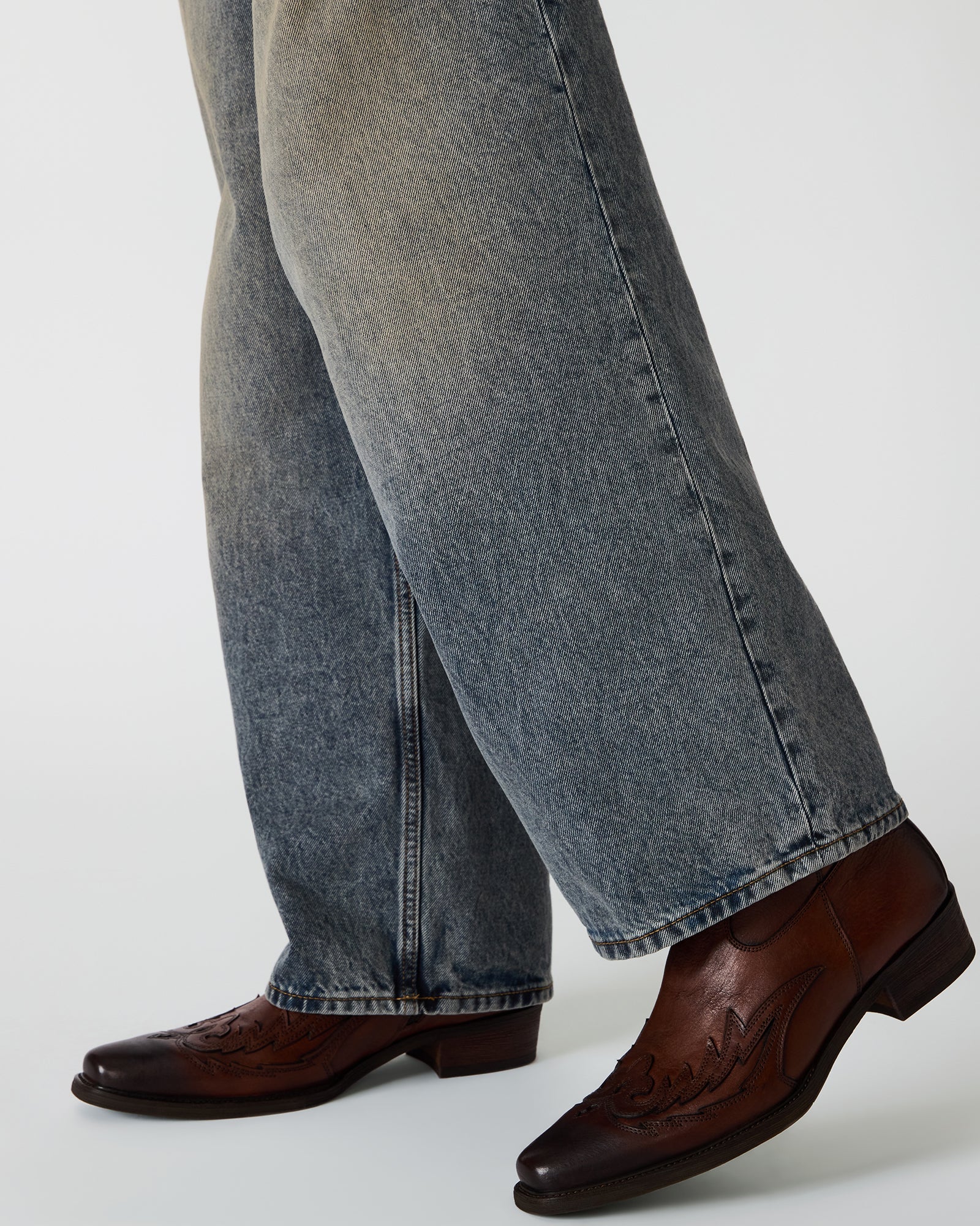 STEVEMADDEN_MENS_SANTANA_BROWN-LEATHER_0529.jpg