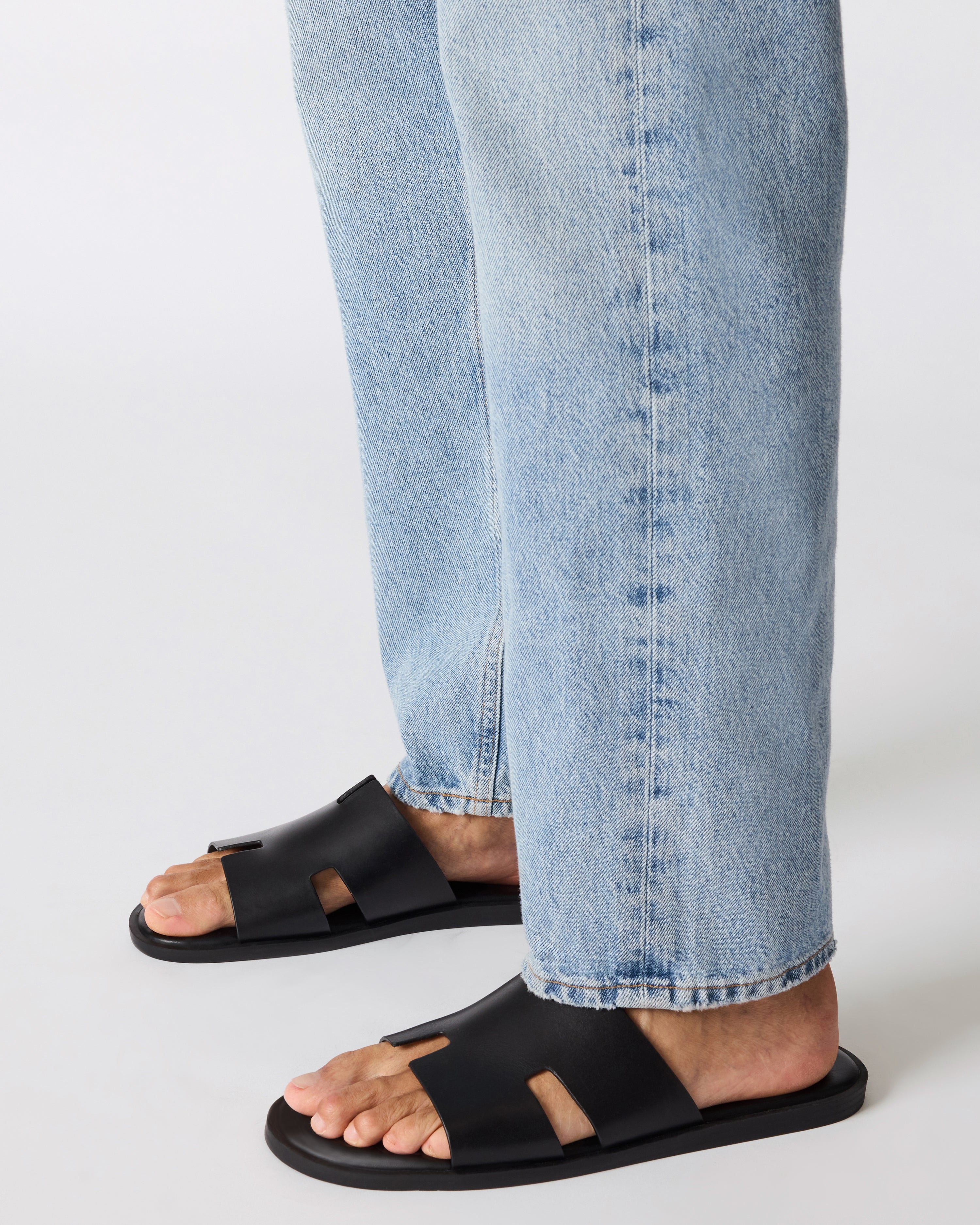 STEVEMADDEN_MENS_YUSSUF_BLACK-LEATHER_0080_16b49375-9b11-4699-8a92-c8200d654d08.jpg
