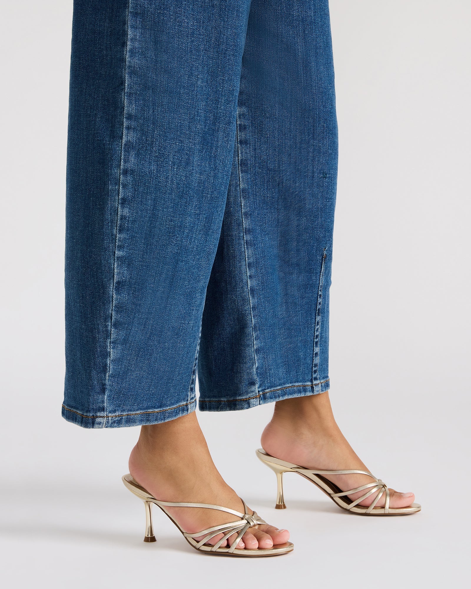 STEVEMADDEN_SHOES_EDNA_CHAMPAGNE-LEATHER_7985.jpg