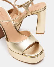 LIANDRA CHAMPAGNE