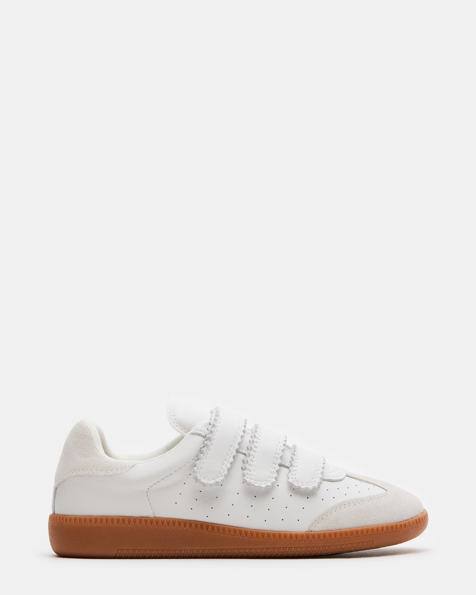 STEVEMADDEN_SHOES_MOMENTUM_WHITE_01_7dc448e7-d773-4f2d-b010-f3eabfafd188.jpg