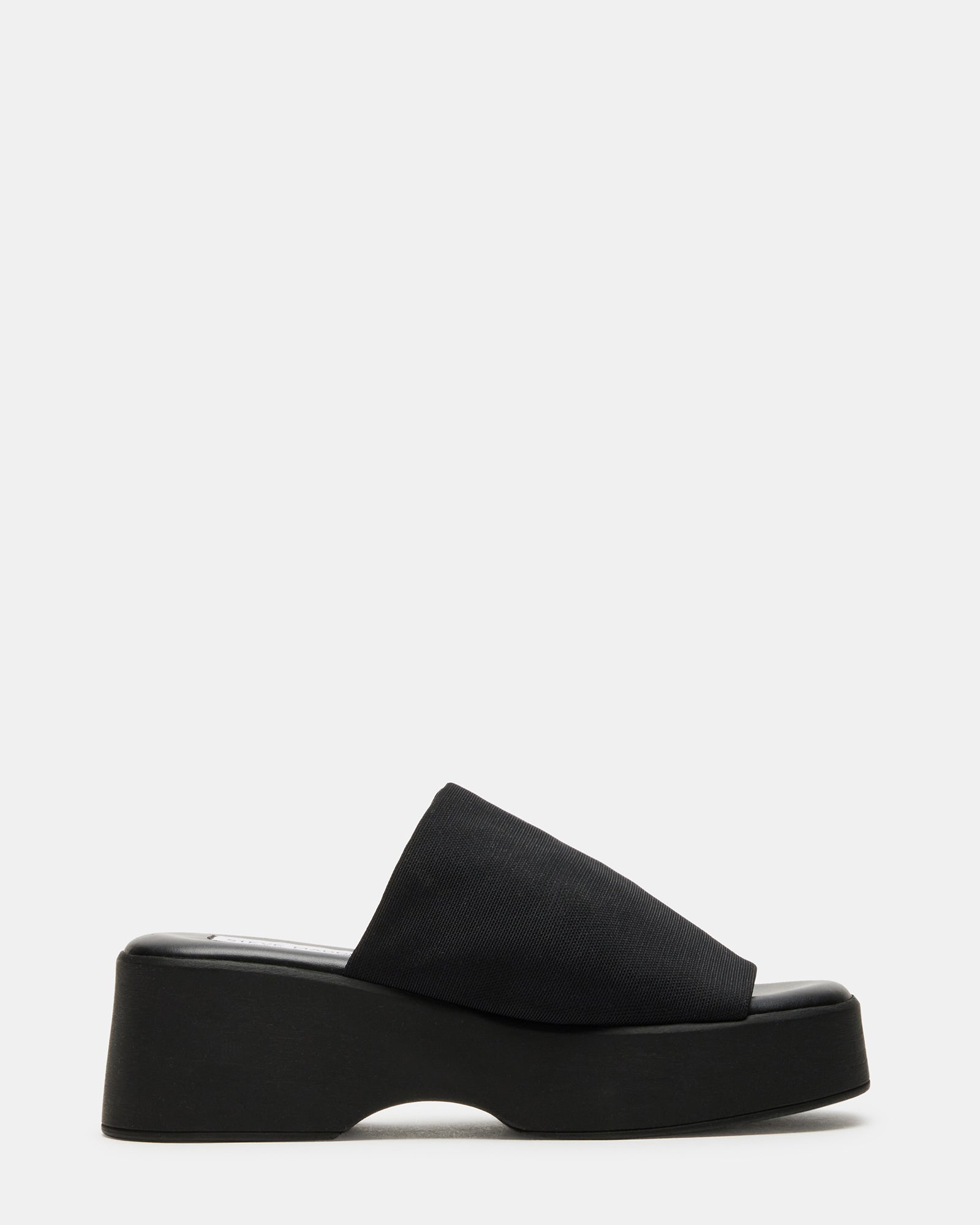 STEVEMADDEN_SHOES_SLINKY30_BLACK_01.jpg