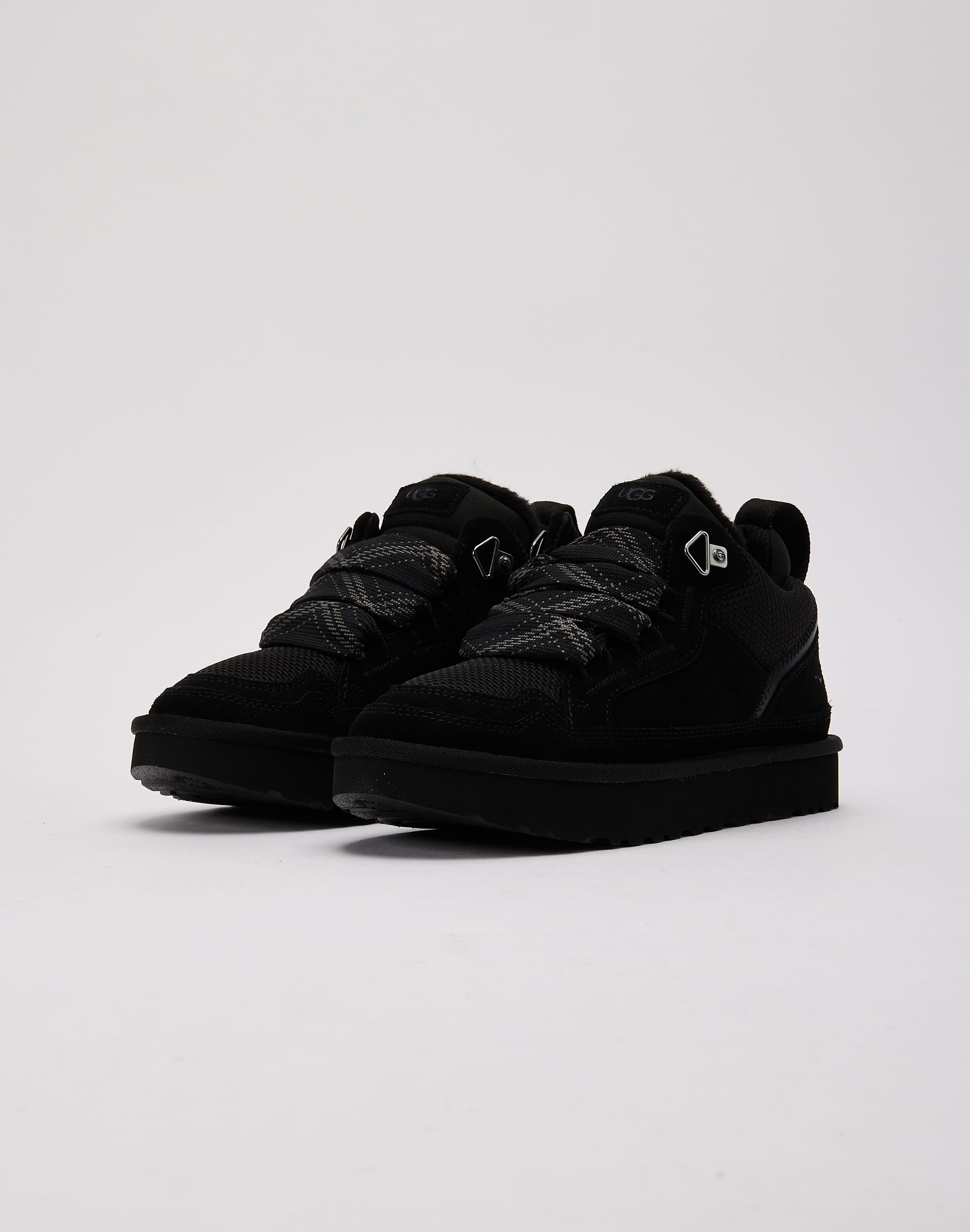 UGG_W1144032_BLK_W043.jpg