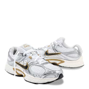 Nike V5 RNR Men's Sneakers