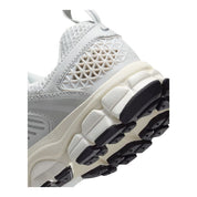 Nike Vomero 5 Big Kids' Sneakers