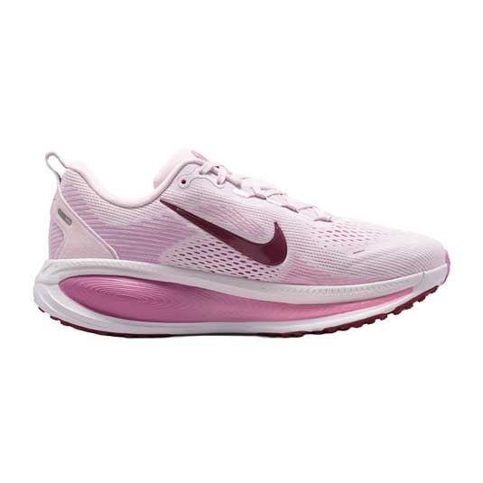 W_NIKE_VOMERO_18-_2.jpg