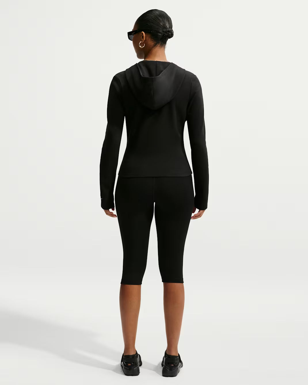 Women's Nike Sportswear Chill Knit Slim Long-Sleeve Full-Zip Top Black/Black/White IM8379-010