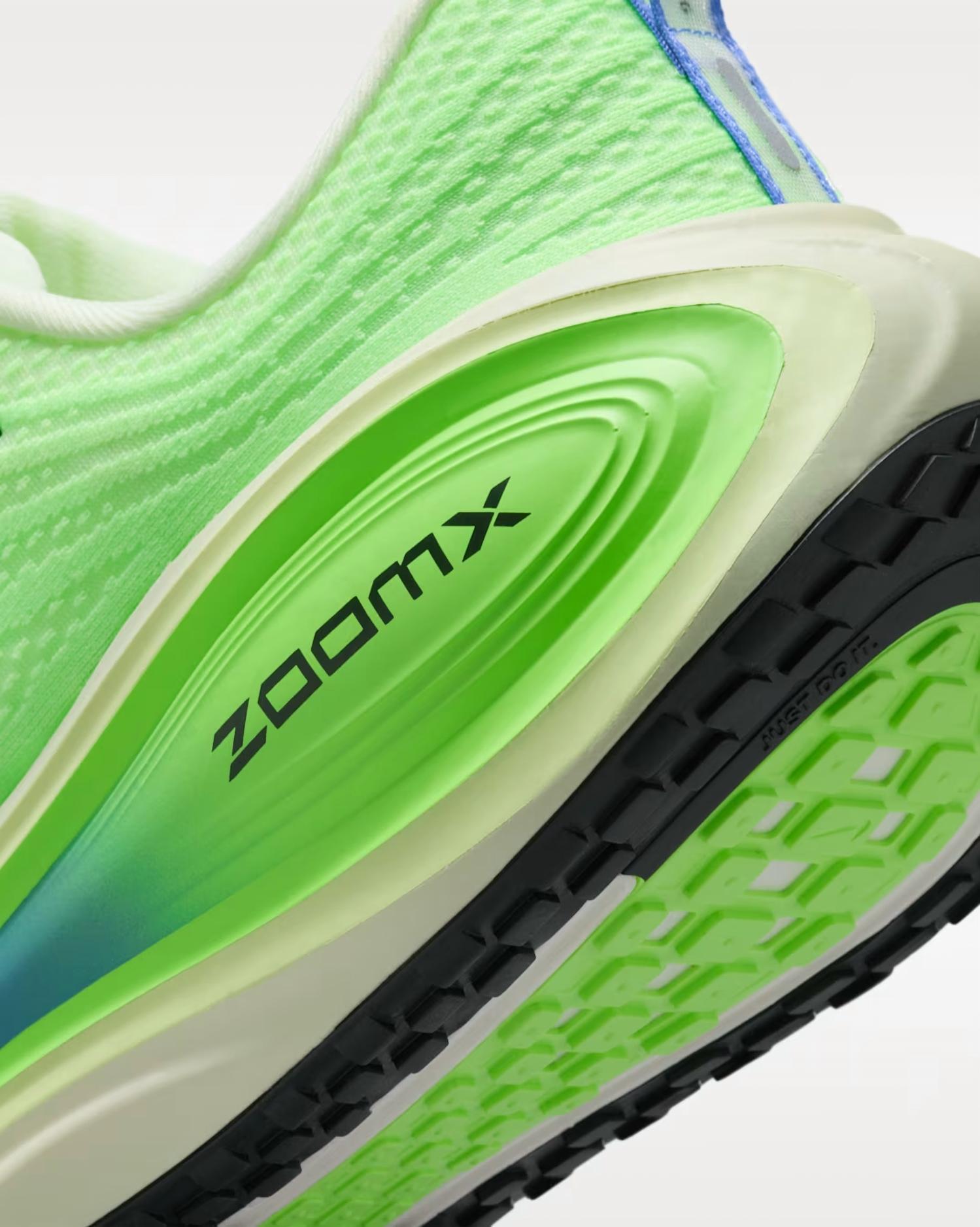 Men's Vomero Plus Running Shoes In Volt Tint/lime Blast/sapphire/black Spruce