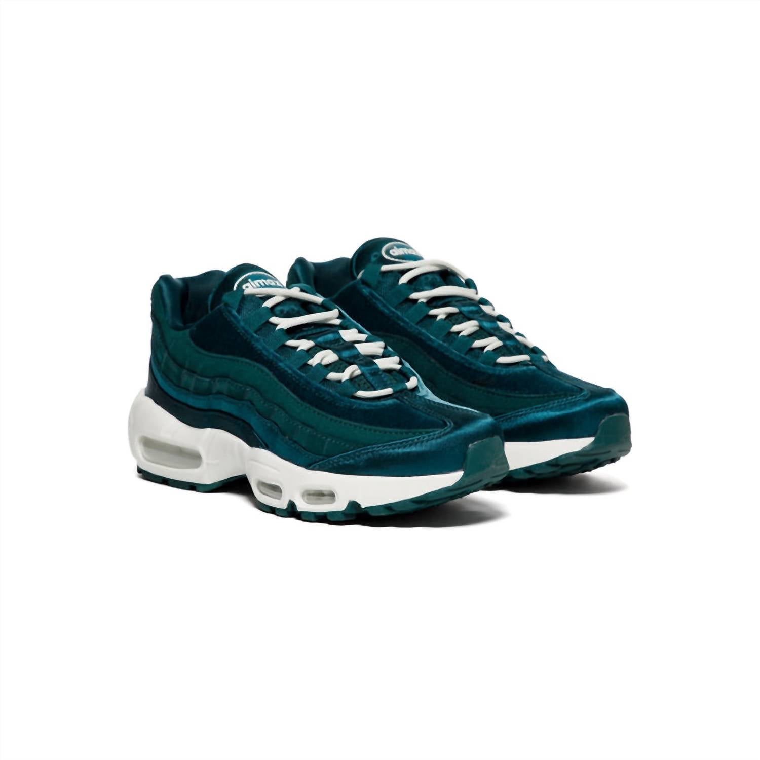 Women's Air Max 95 Sneakers In Dark Atomic Teal