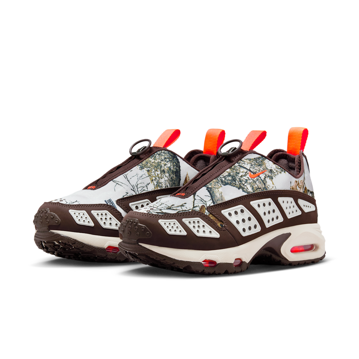 Women's Air Max SNDR RealTree Shoes