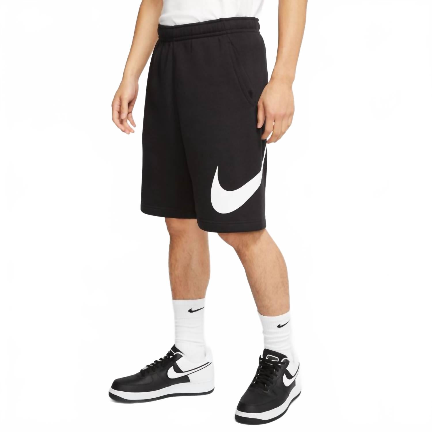 Men's Sportswear Club Shorts In Black