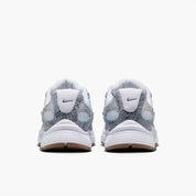 Women's V5 Rnr Sneakers In Premium Football Grey