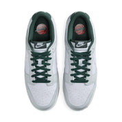 Men's Dunk Low Retro Se Sneakers In Photon Dust/white-Vintage Green