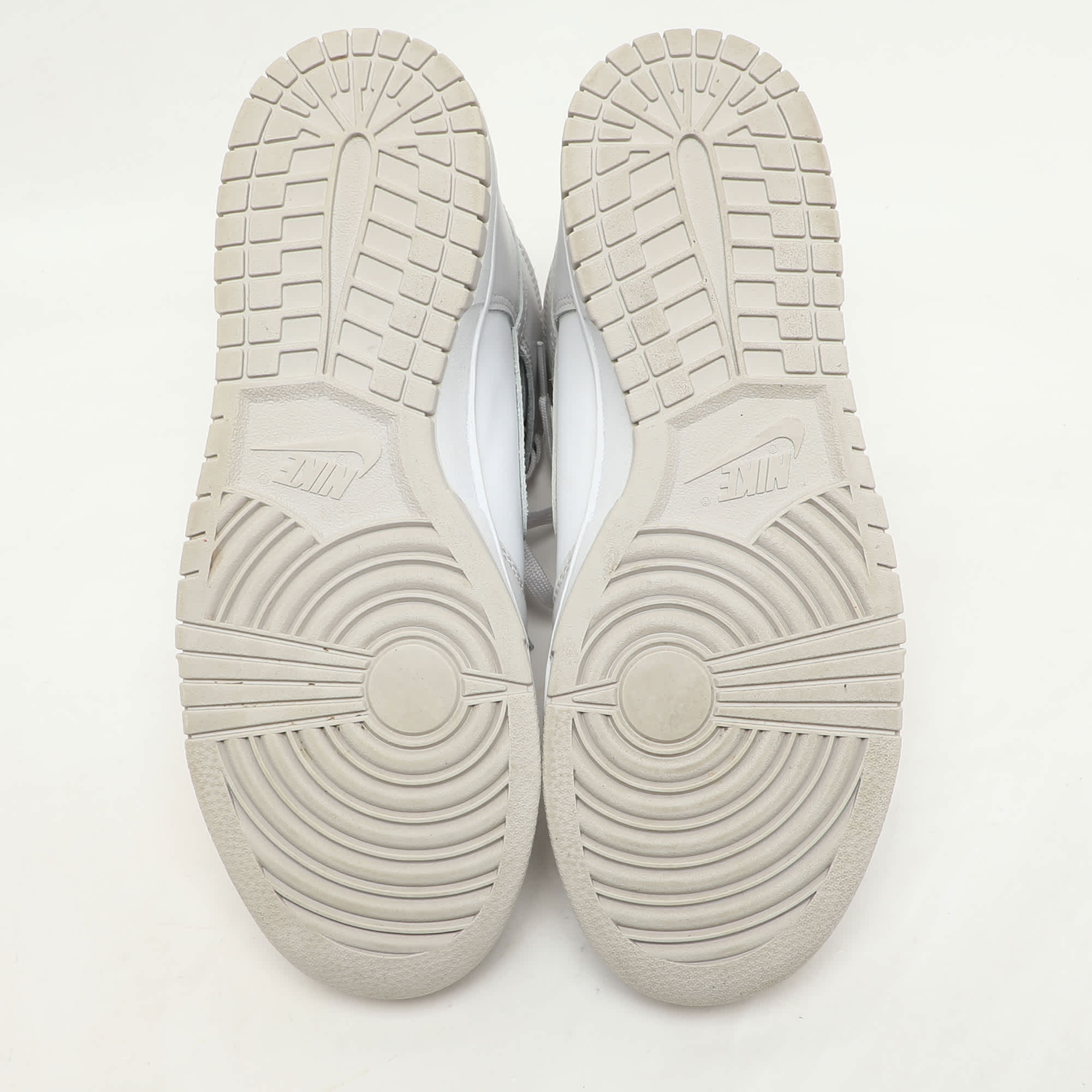Nike White/ Vast Grey Leather Dunk Retro High Sneakers