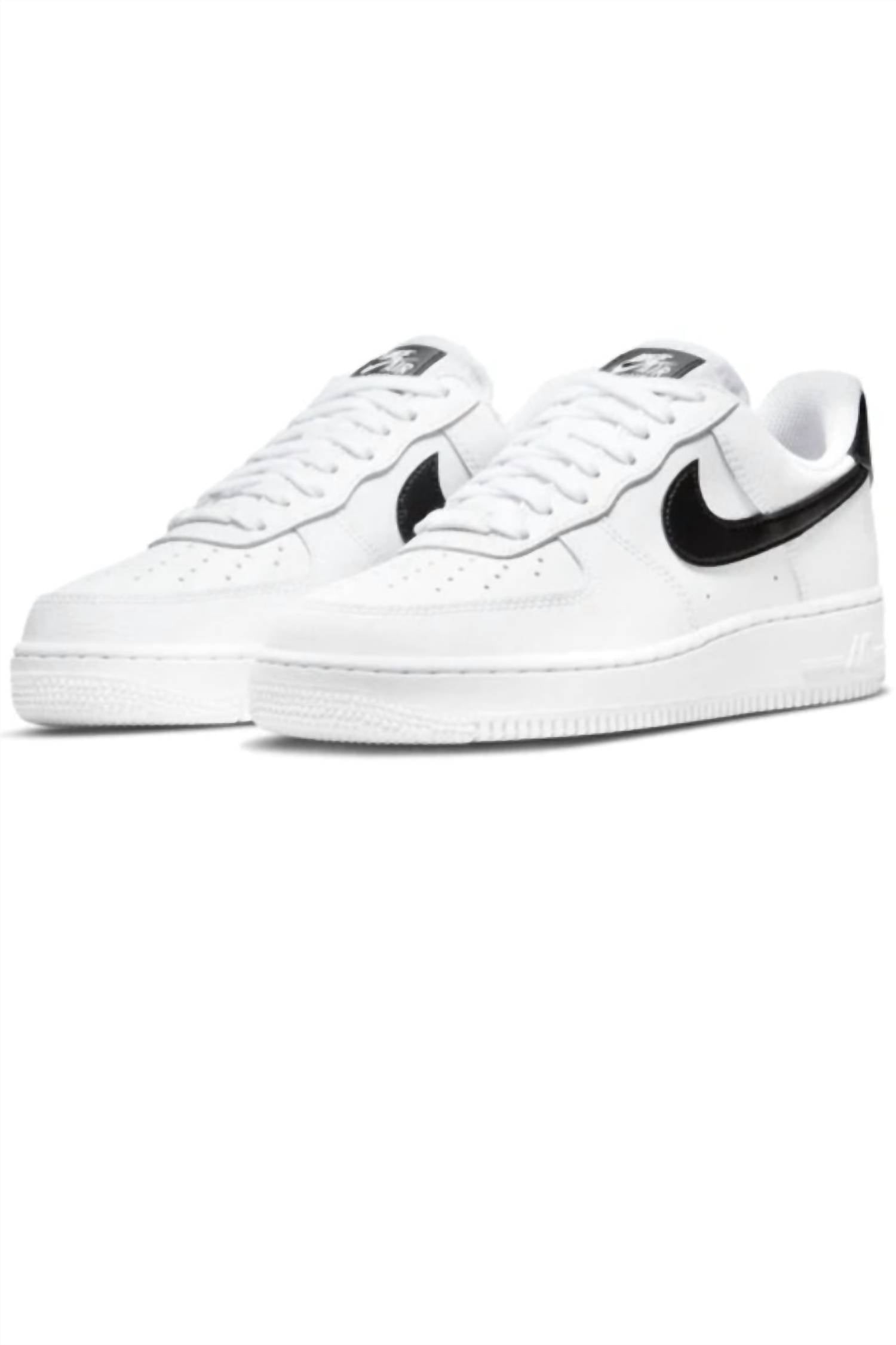 Women's Force 1 '07 Sneakers In White/black