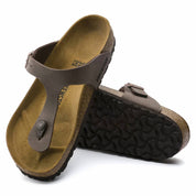 Women's Gizeh Birko-Flor Sandals In Mocha Nubuck