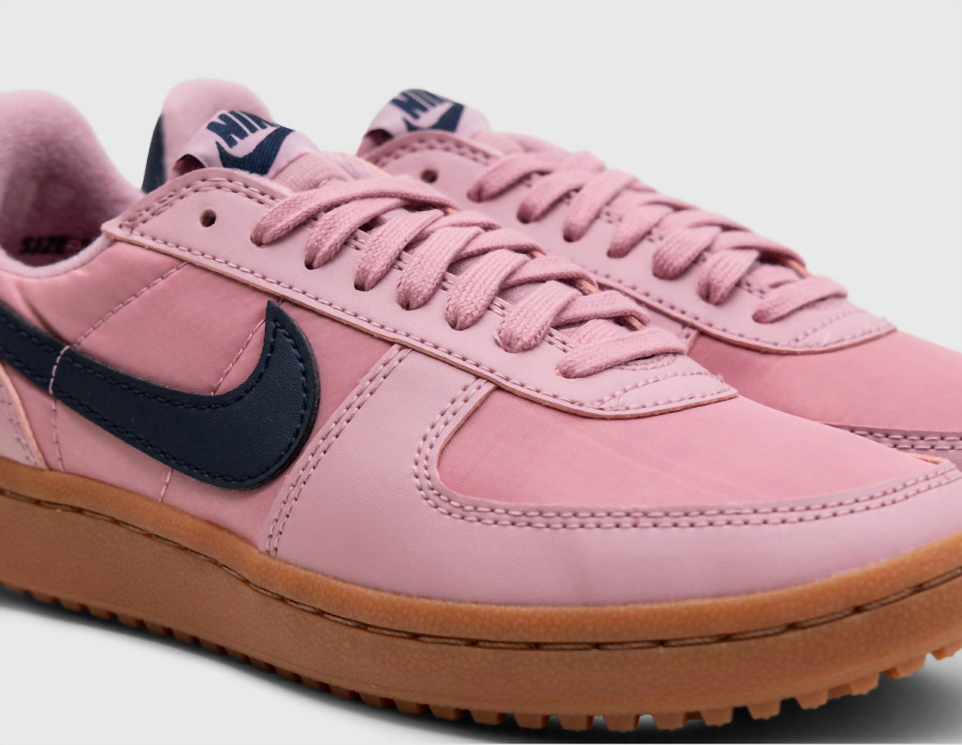 Women's Field General Sneaker In Elemental Pink