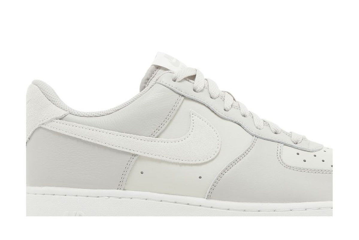 Nike Air Force 1 Low '07 LV8 Light Bone
