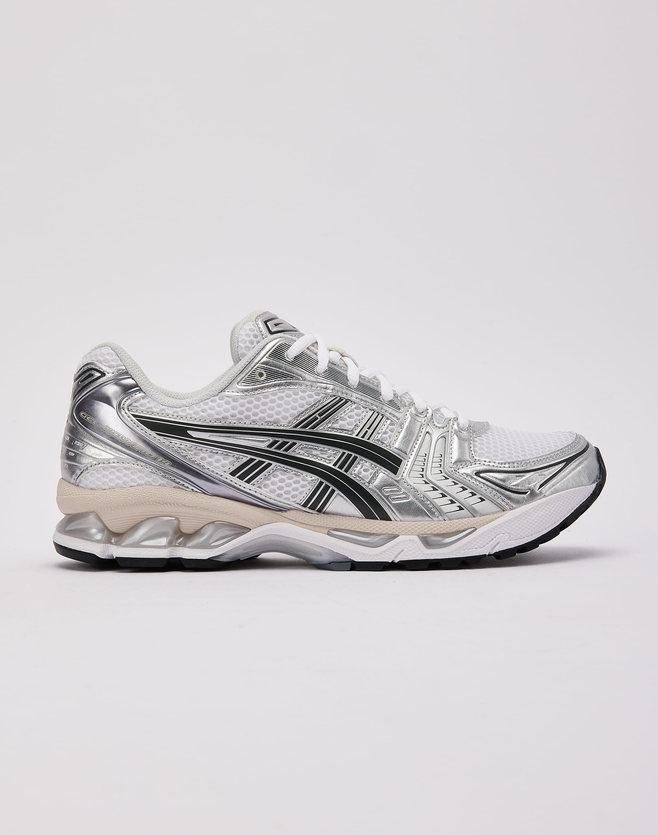 asics_1203A537_20110_M038.jpg