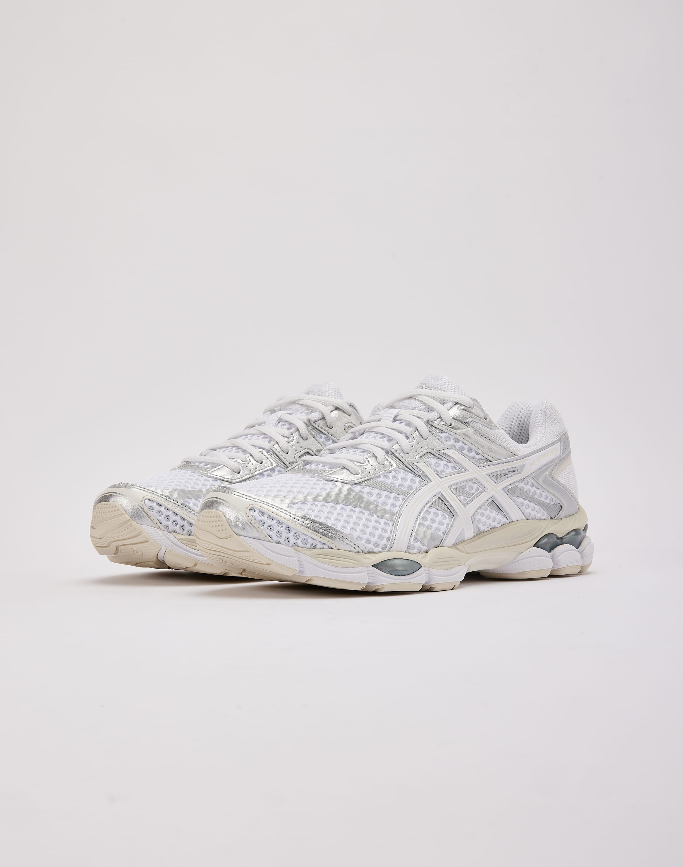 asics_1203A733_20102_M010.jpg