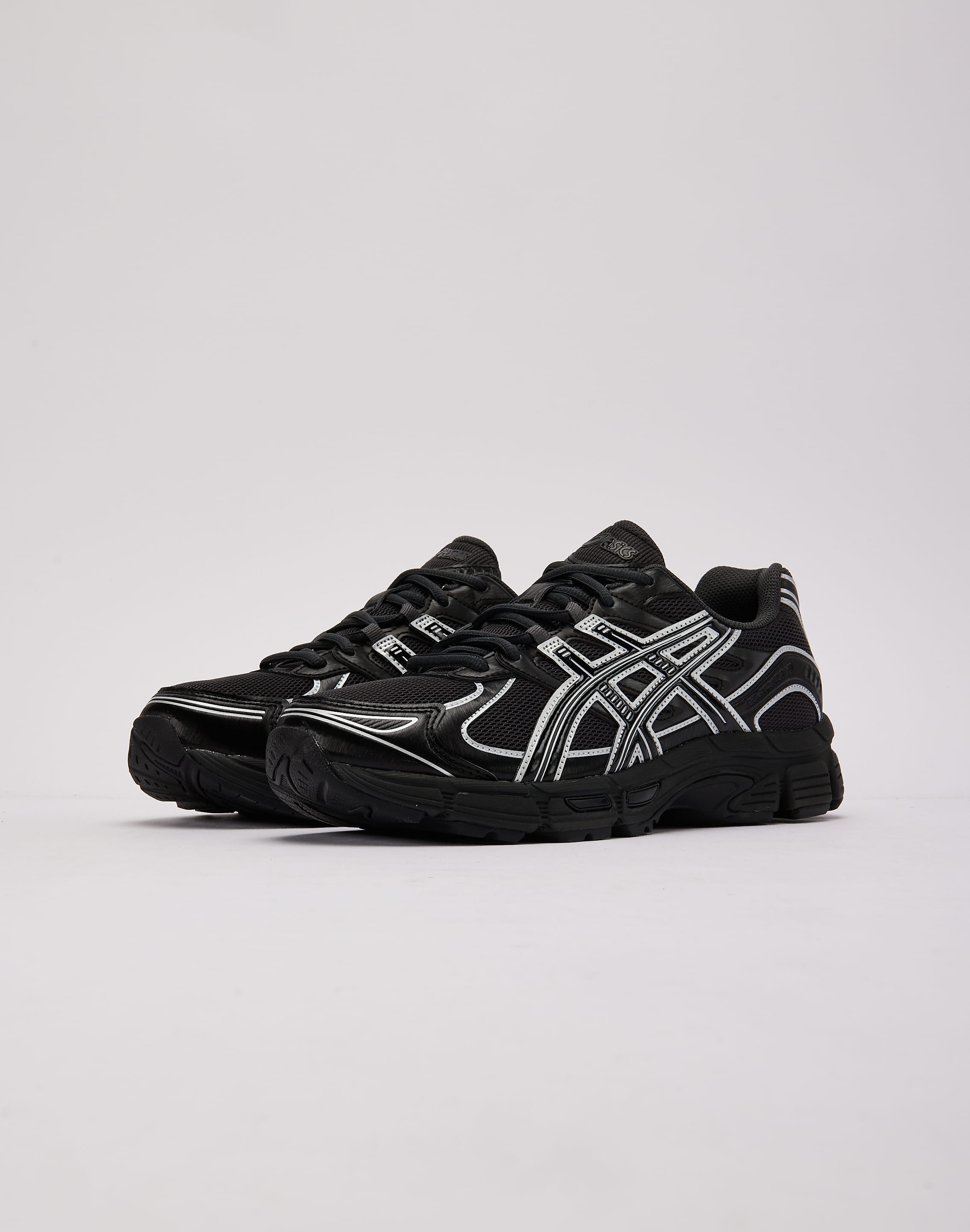 asics_1203B049_20020_M043.jpg