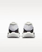 Men's Structure Plus Running Shoes In Summit White/black/metallic Silver
