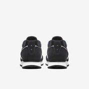 Men's Nike Venture Runner CK2944-002 Sneakers Black White Lace Up Running Shoes