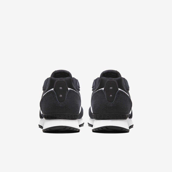 Men's Nike Venture Runner CK2944-002 Sneakers Black White Lace Up Running Shoes