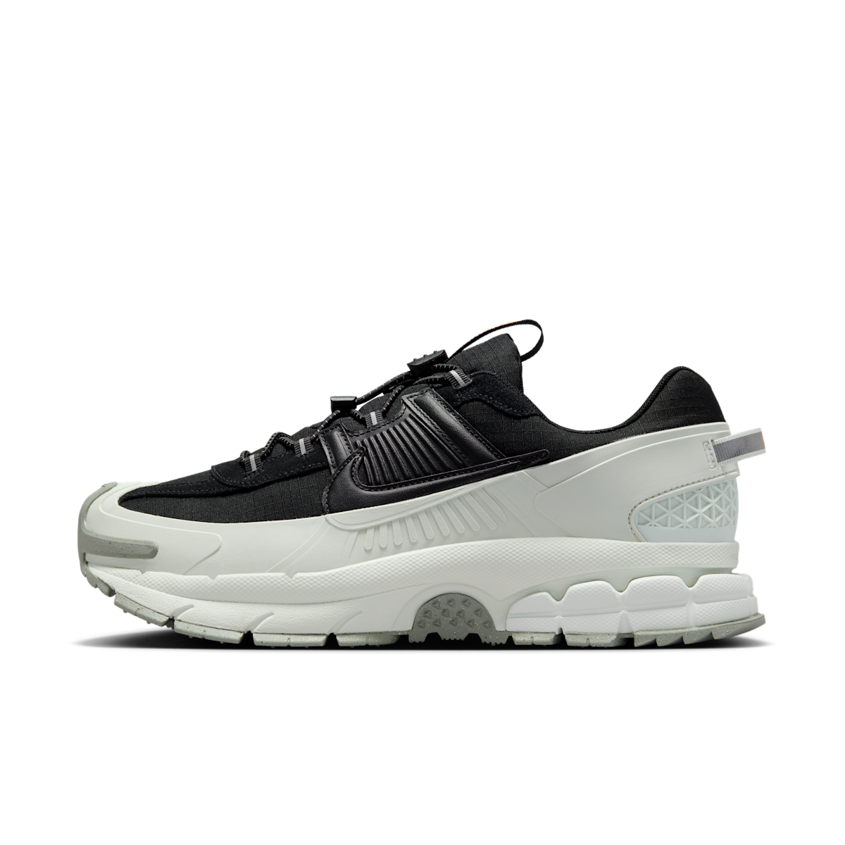 Men's Zoom Vomero Roam Winterized Shoes