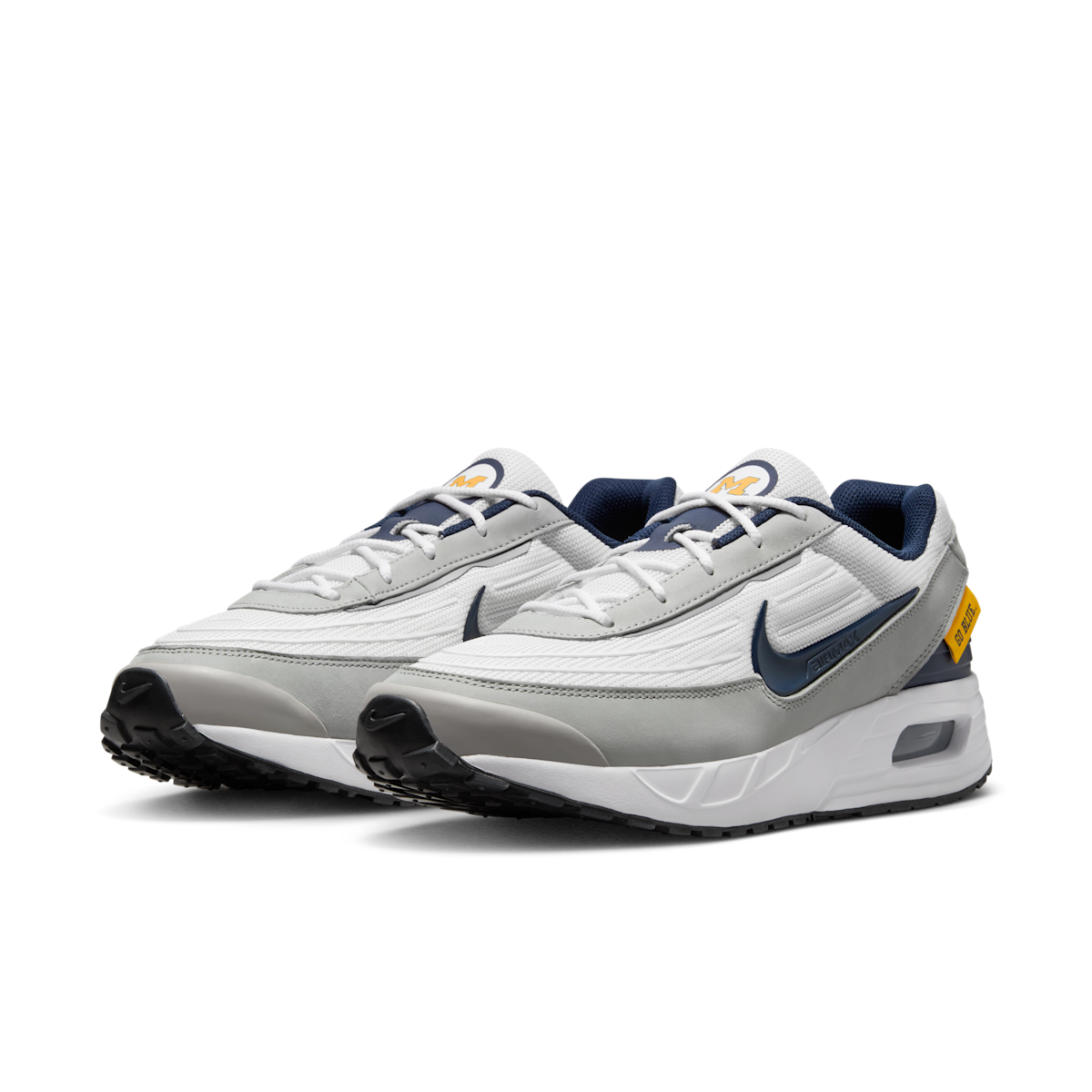 Men's College Air Max Verse (Michigan) Shoes