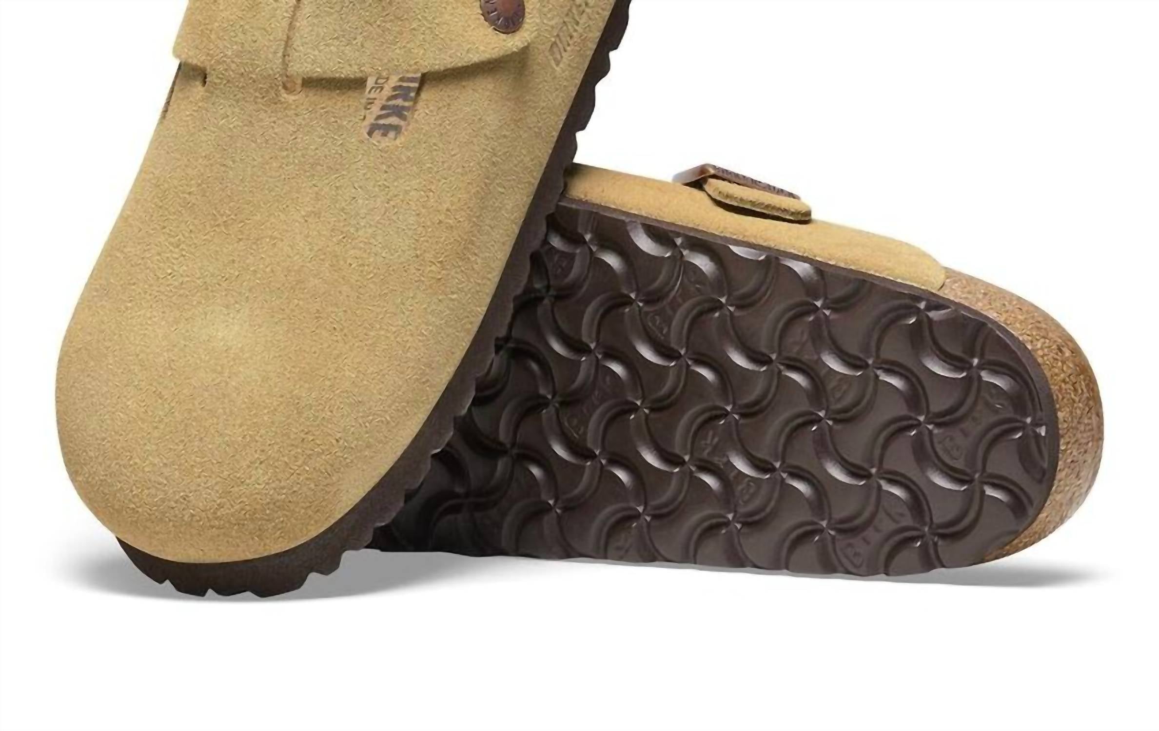 Women Boston Suede Leather Clog In Cream