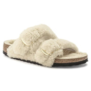 Women's Arizona Shearling Sandals Narrow In Teddy Eggshell