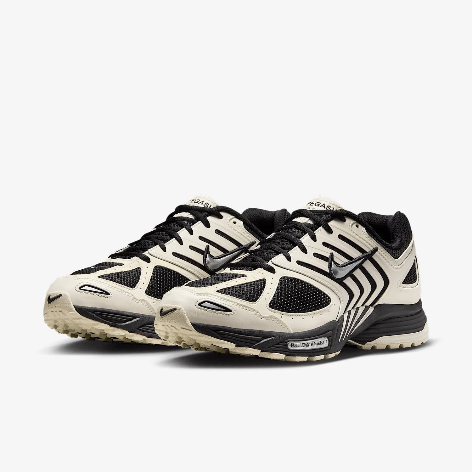 Men's Pegasus 2005 Sneaker In Pale Ivory/coconut Milk/black/metallic Silver