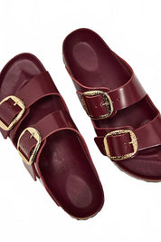 Women's Arizona Big Buckle Sandals In Zinfandel Leather