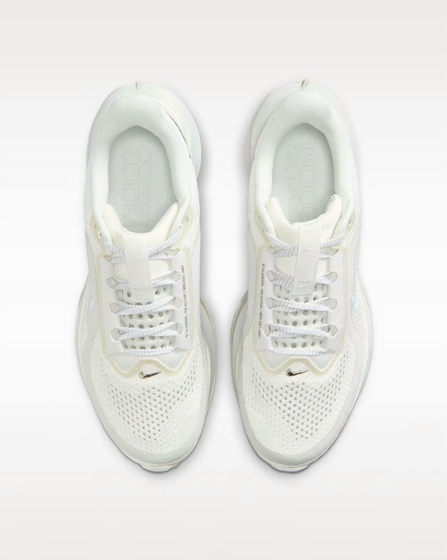 Women's Pegasus Premium Ess Road Running Shoes In Summit White/white