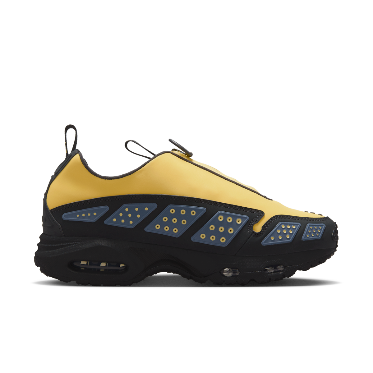 Women's Air Max SNDR Shoes