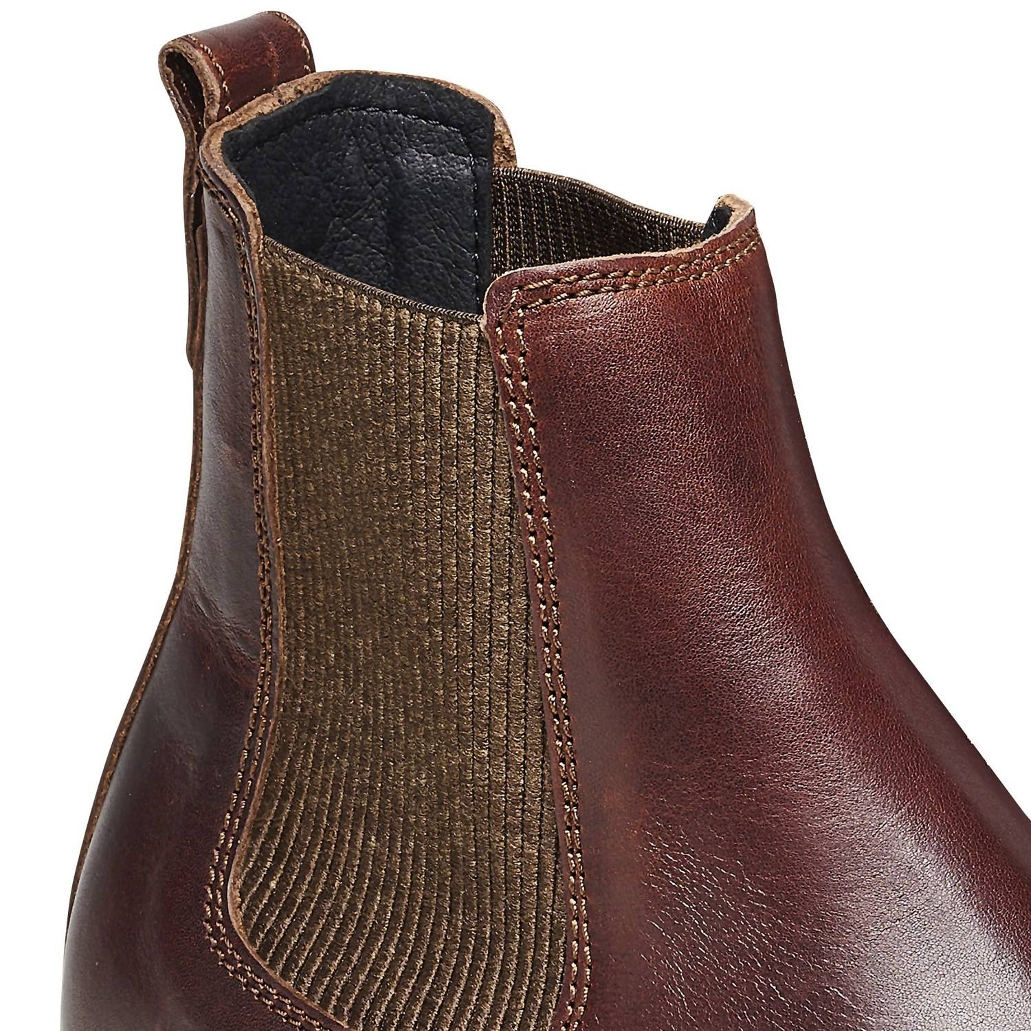 Women's Highwood Slip On Boot In Chocolate