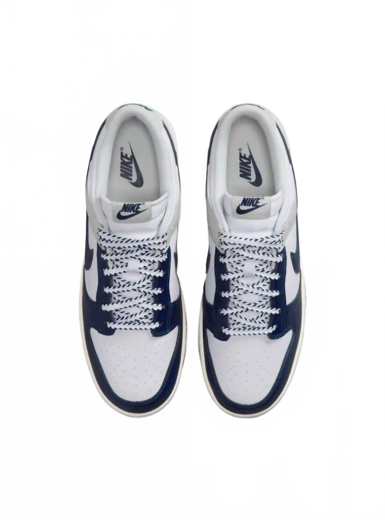 Men's Dunk Low New York Yankees Sneakers In White/midnight Navy