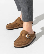 Women'S Buckley Suede Leather Sandal in Tea