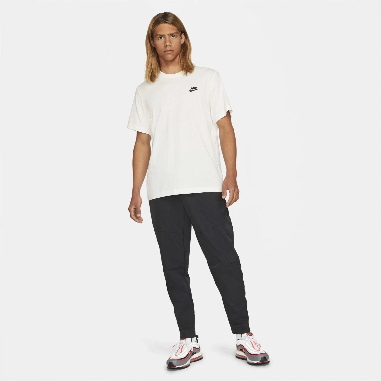 Nike Sportswear Club T-Shirt Men Sail Black 100% Cotton Crew Neck DSGL866