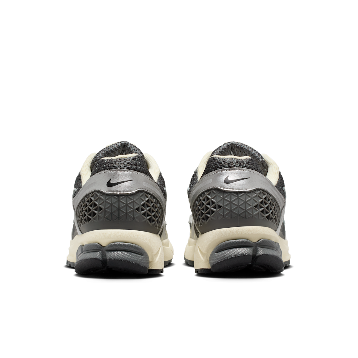 Men's Zoom Vomero 5 Shoes