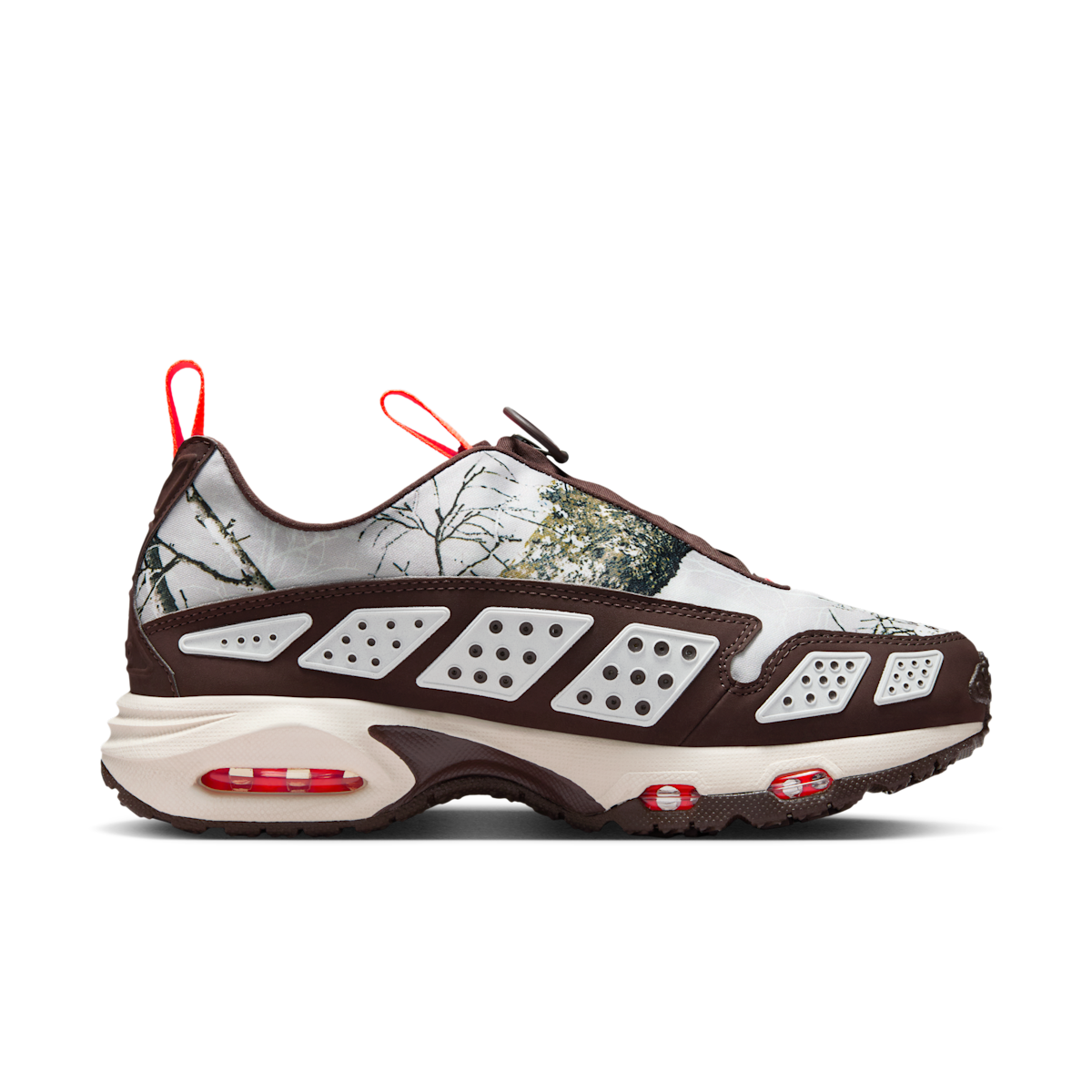 Women's Air Max SNDR RealTree Shoes