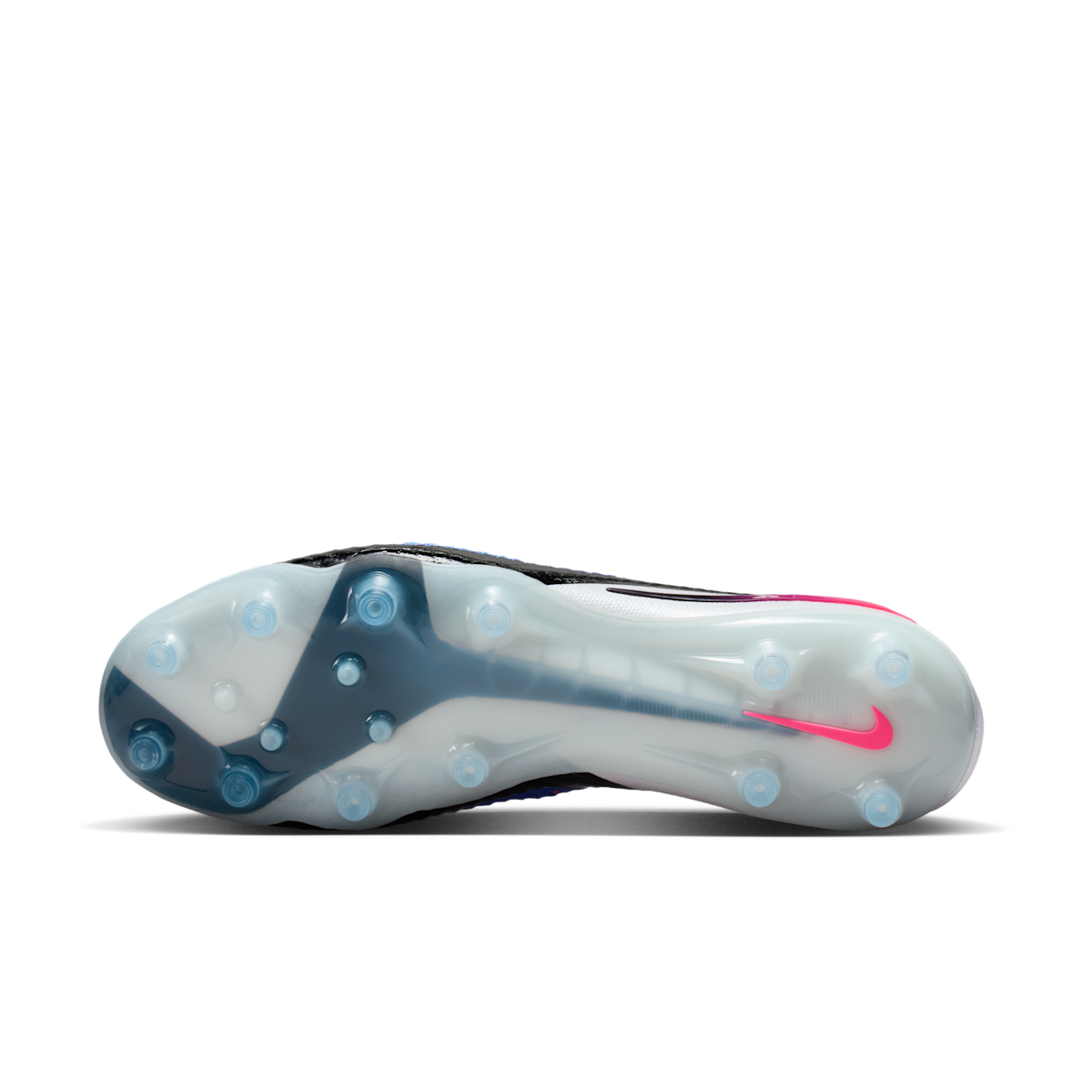 Men's Phantom 6 Low Elite Artificial-Grass Soccer Cleats
