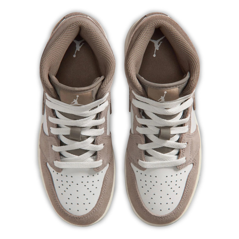 Air Jordan 1 Mid Big Kids' Sneakers
