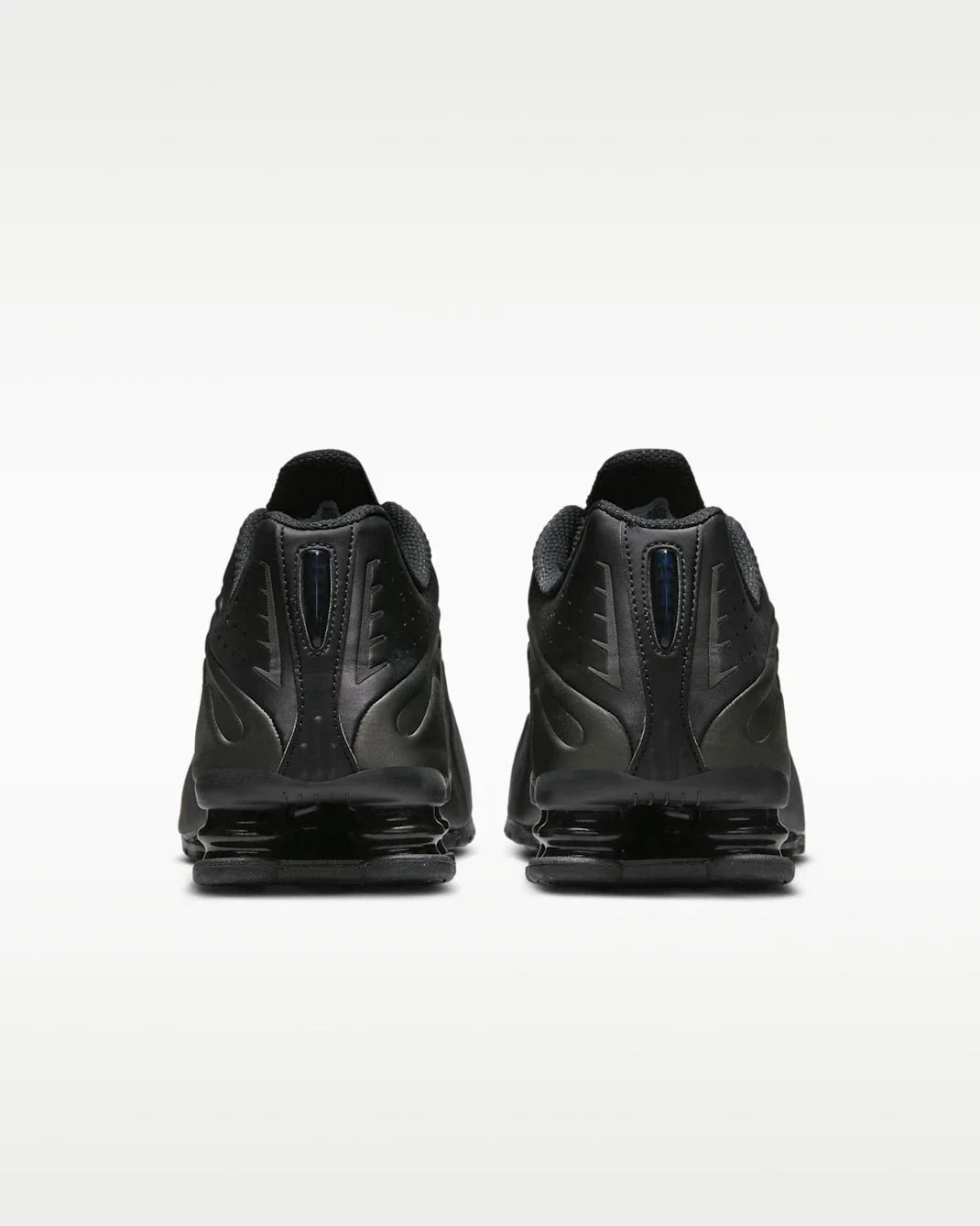 Nike Shox R4 HQ1988-001 Sneaker Men's Black Low Top Running Shoes MEW1009